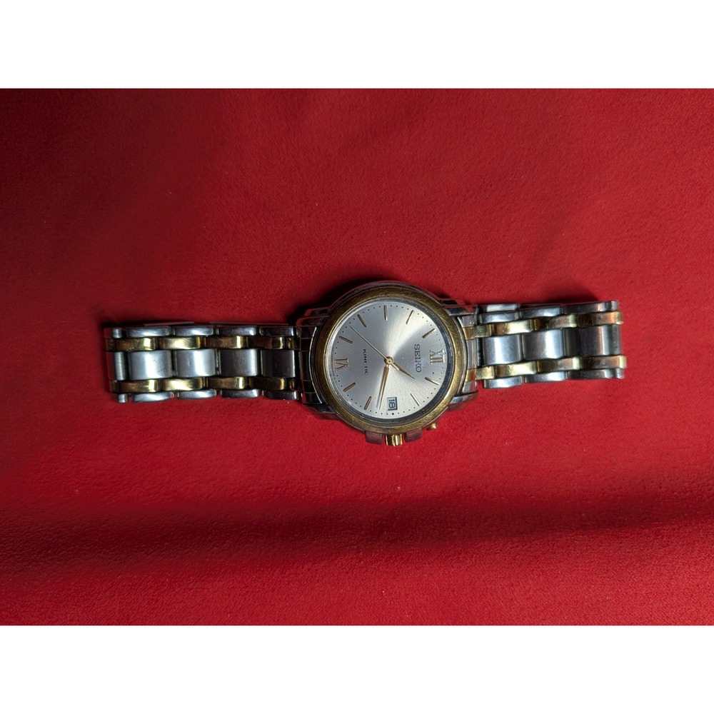 Vintage Seiko kinetic watch for men Needs Capacitor - Picture 7 of 10
